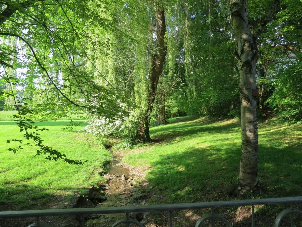 Ferienwohnung Am Barbarossasee Göppingen Pokoj fotografie